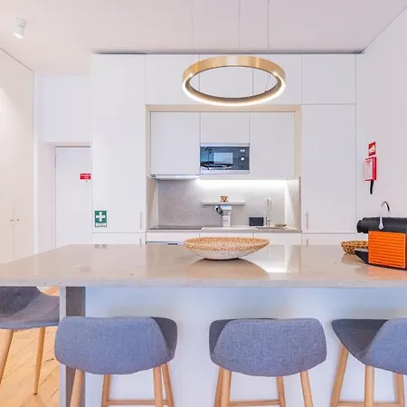 Modern Rustic Flat In Santos By Lovelystay Daire *
