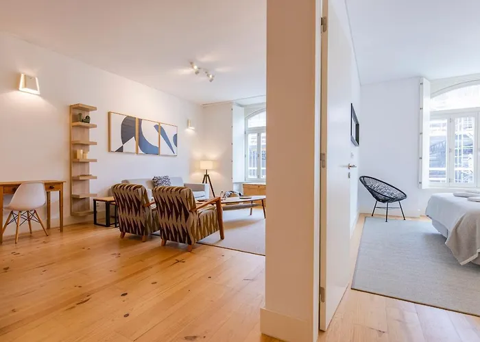 Modern Rustic Flat In Santos By Lovelystay *