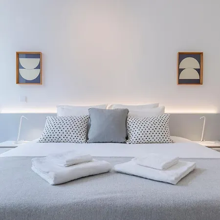 아파트 Modern Rustic Flat In Santos By Lovelystay *